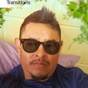 Meet your Posher, Tomas